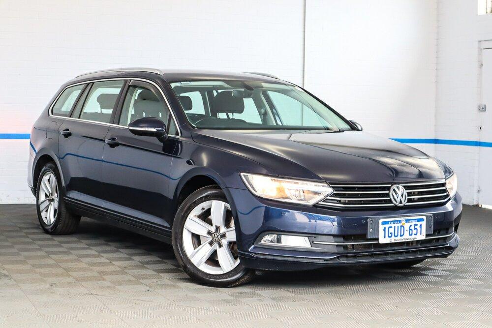 Volkswagen Passat image 1