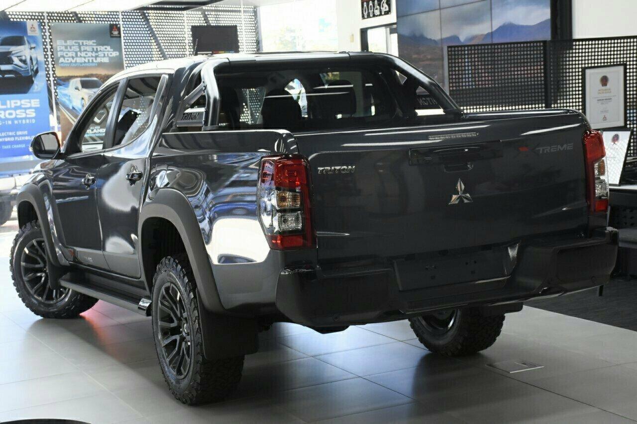 Mitsubishi Triton image 3