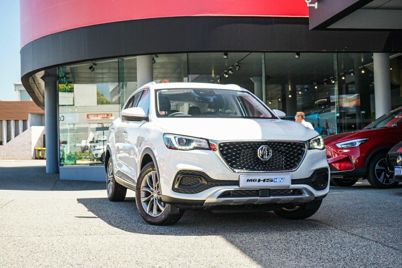MG Hs Plus Ev image 1