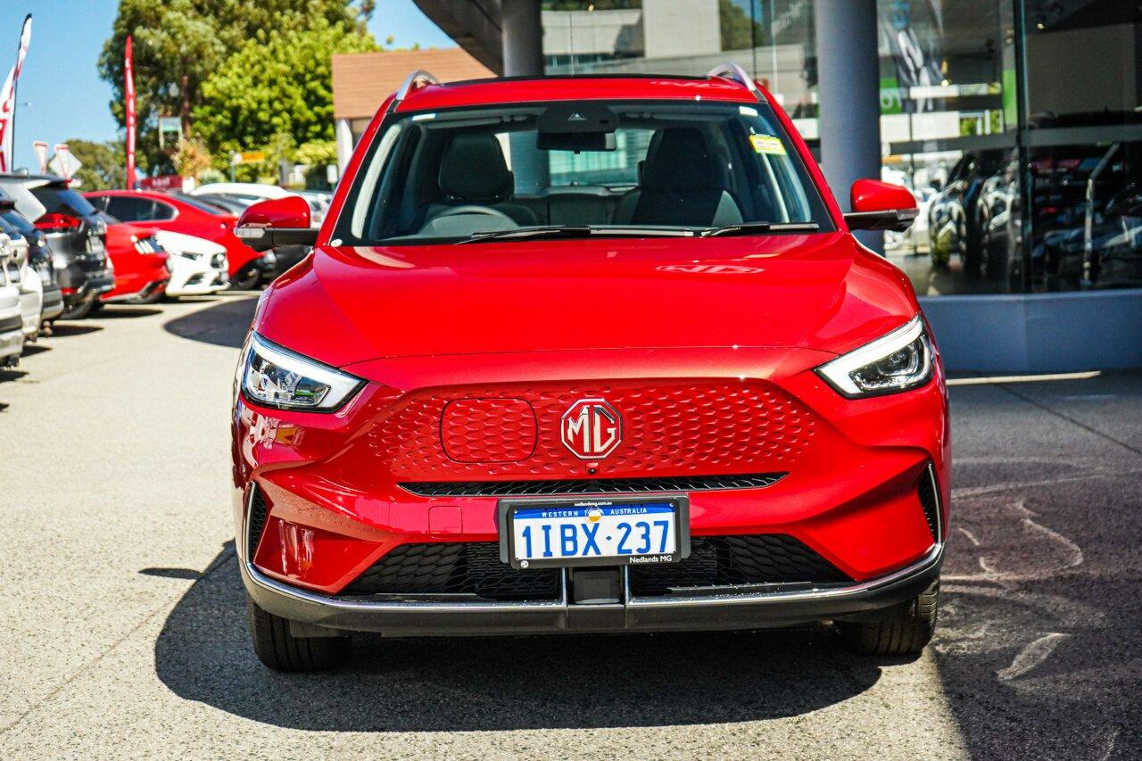MG Zs Ev image 3