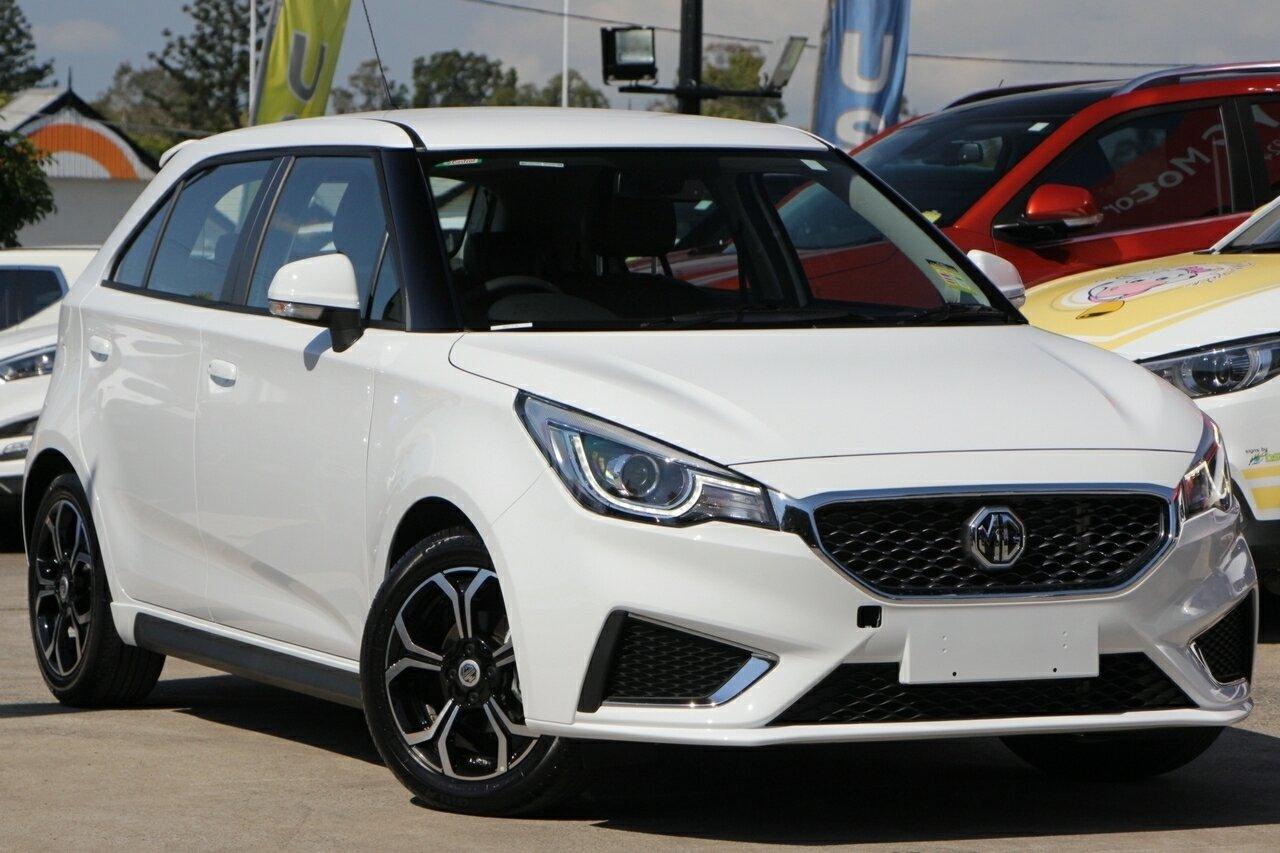 MG Mg3 image 1