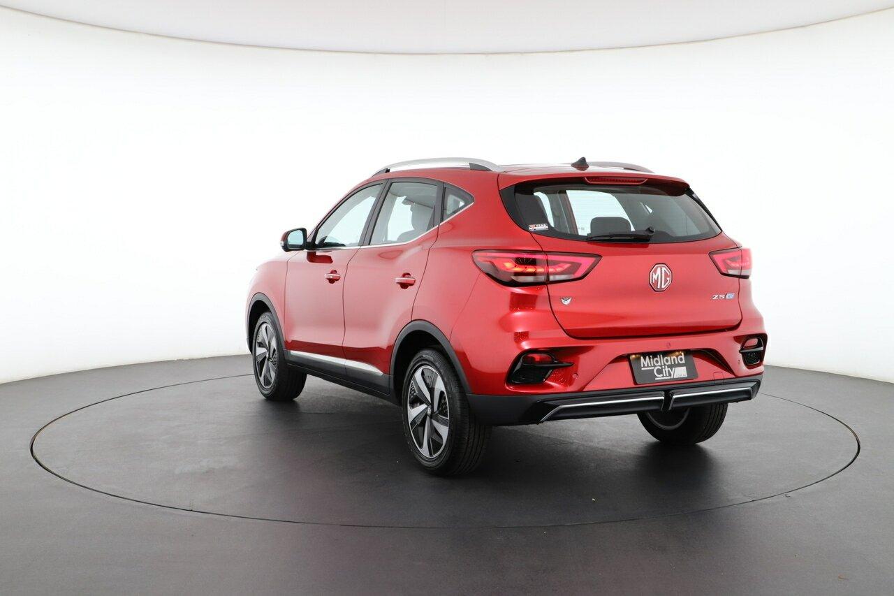 MG Zs Ev image 4