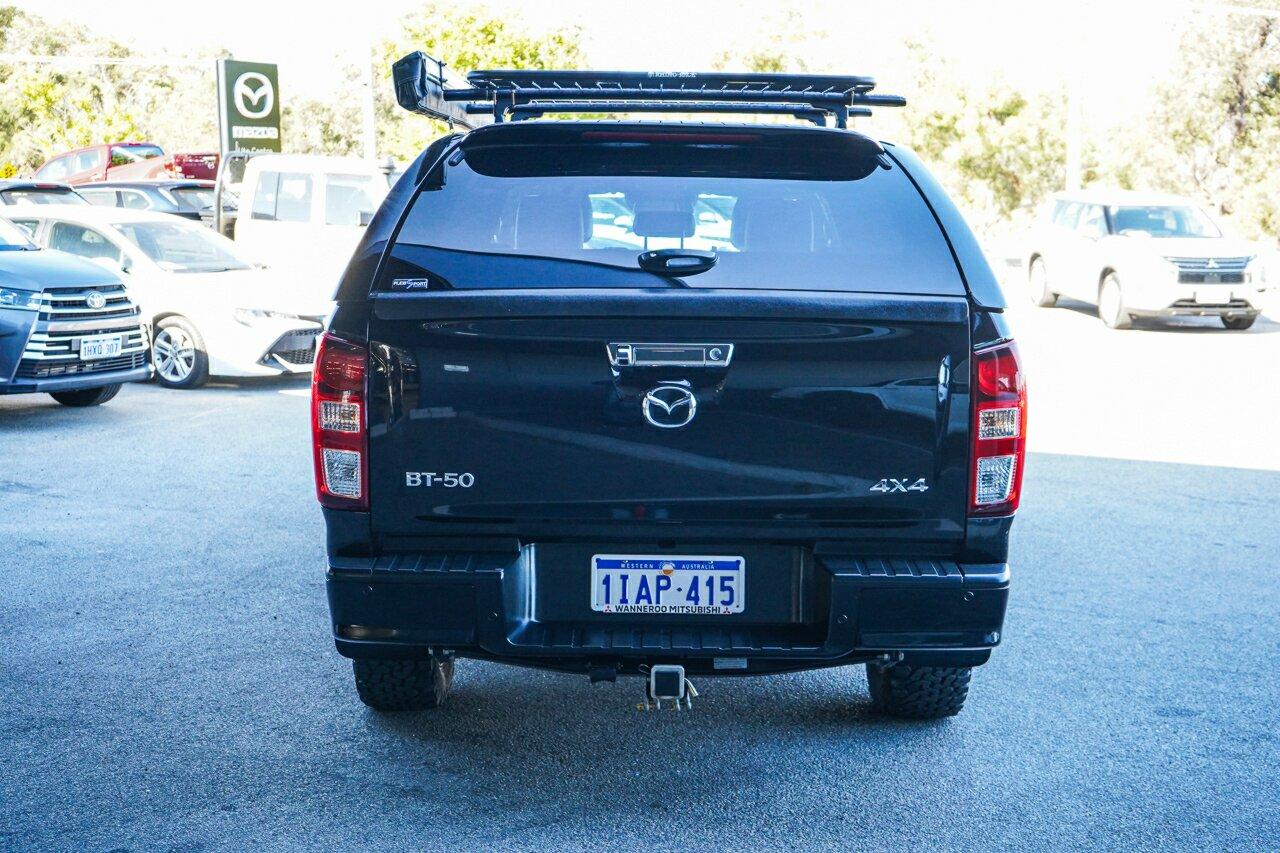 Mazda Bt-50 image 4