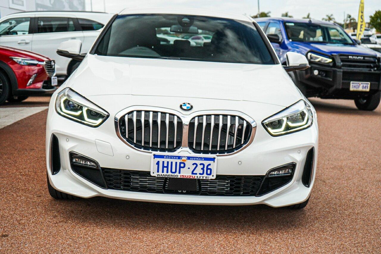 BMW 1 Series image 2