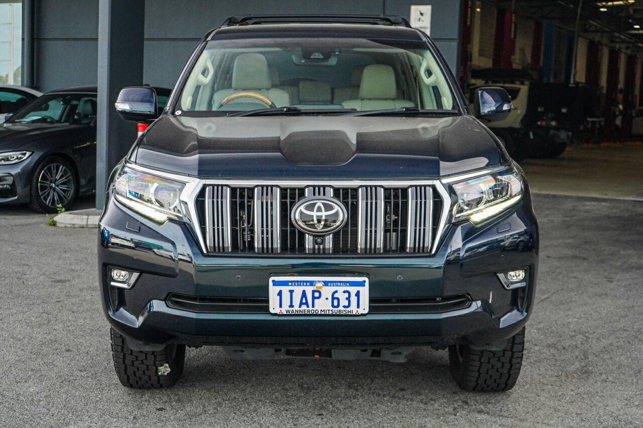 Toyota Landcruiser Prado image 2