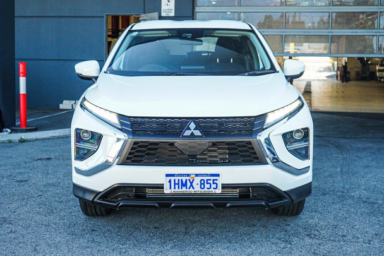 Mitsubishi Eclipse Cross image 2