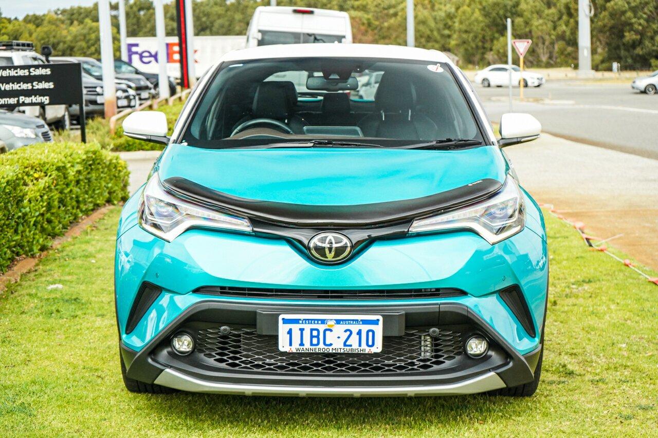 Toyota C-hr image 2