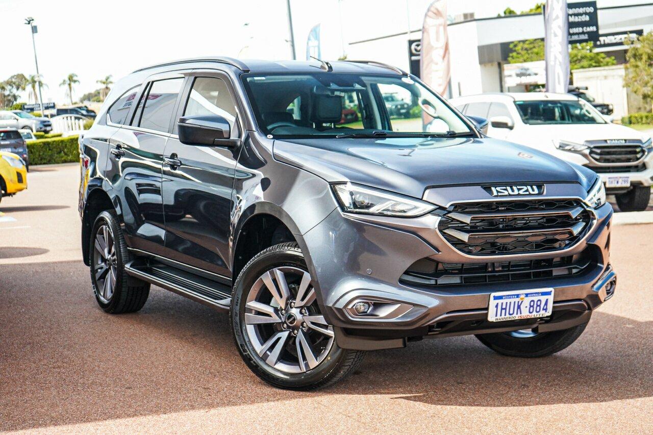 Isuzu Mu-x image 1