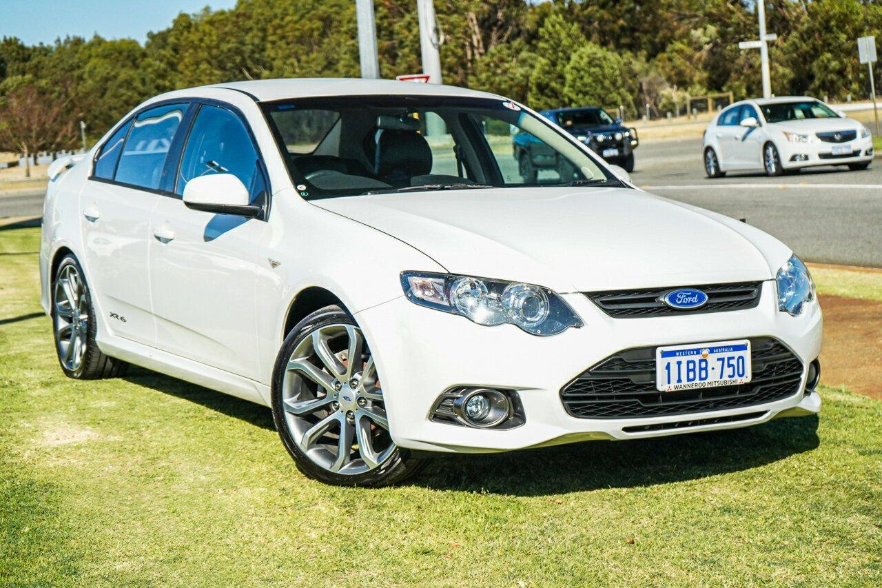 Ford Falcon image 1