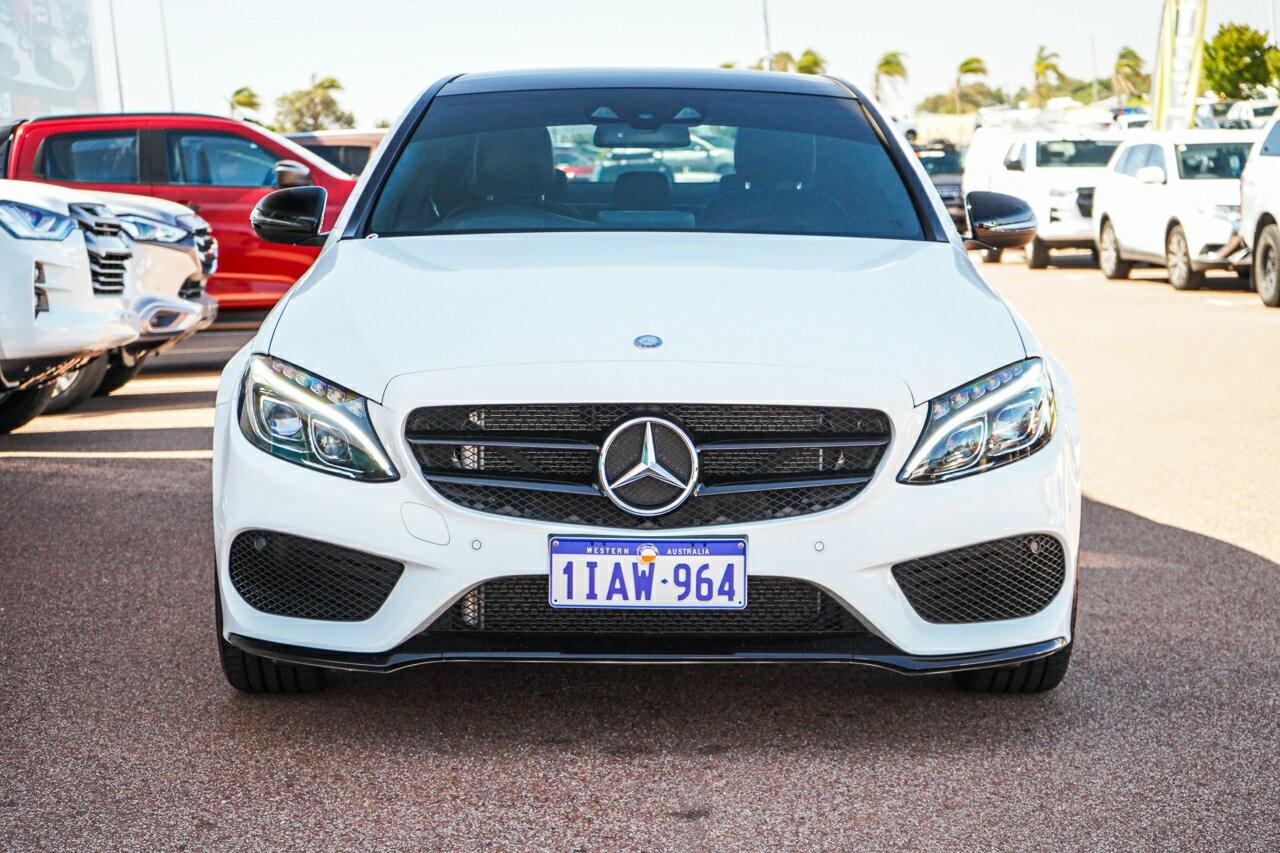 Mercedes Benz C-class image 3