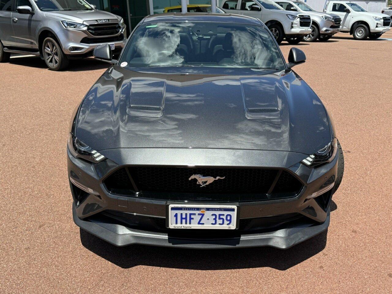 Ford Mustang image 2