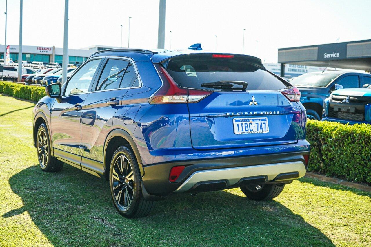 Mitsubishi Eclipse Cross image 4