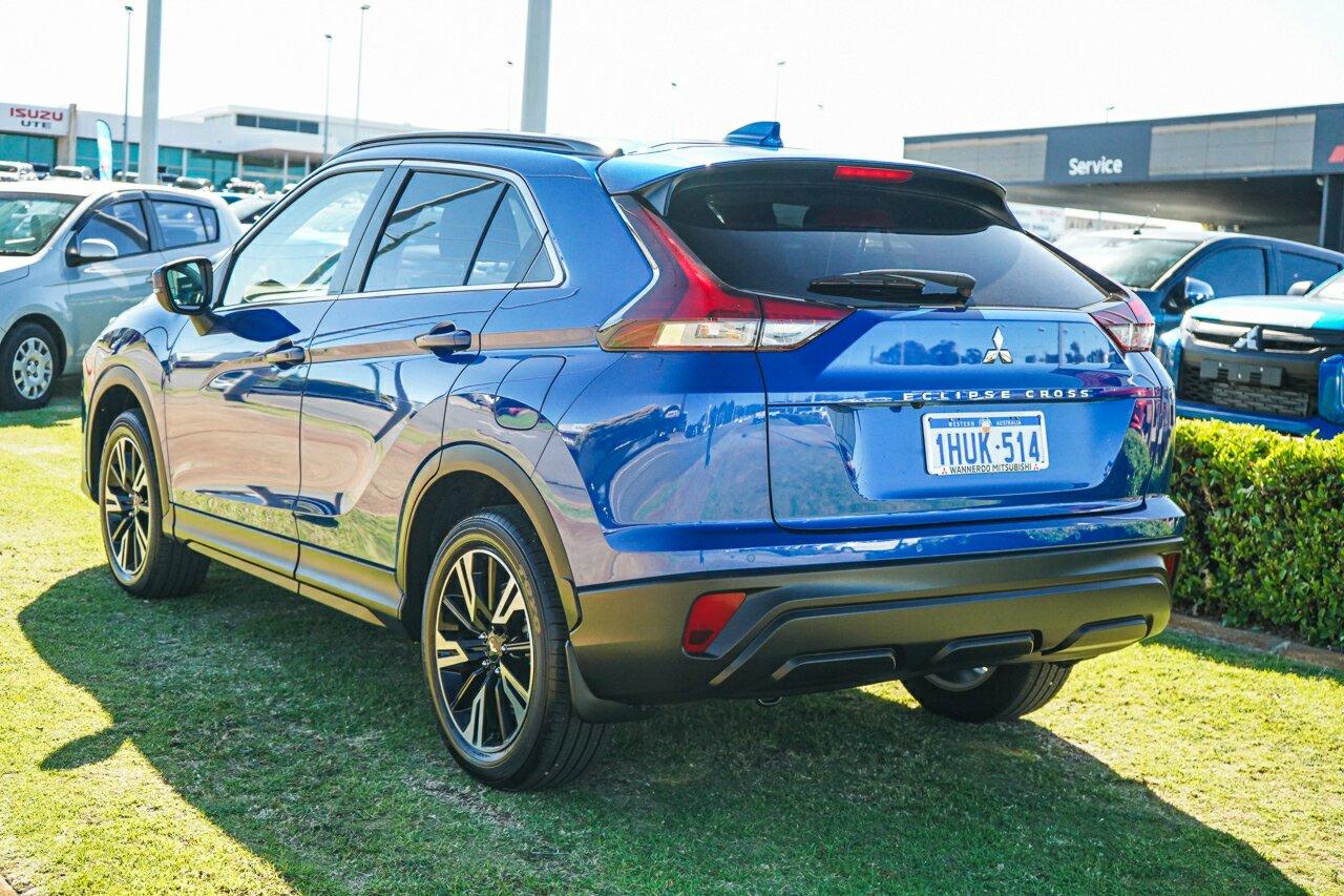 Mitsubishi Eclipse Cross image 4