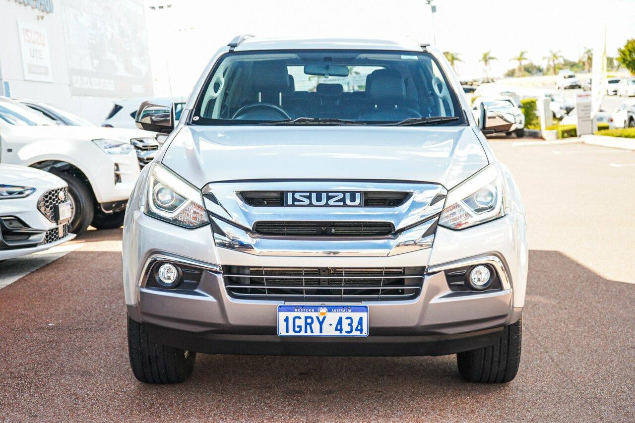 Isuzu Mu-x image 3