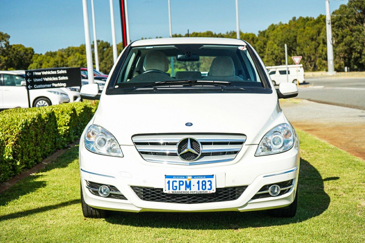 Mercedes Benz B-class image 2