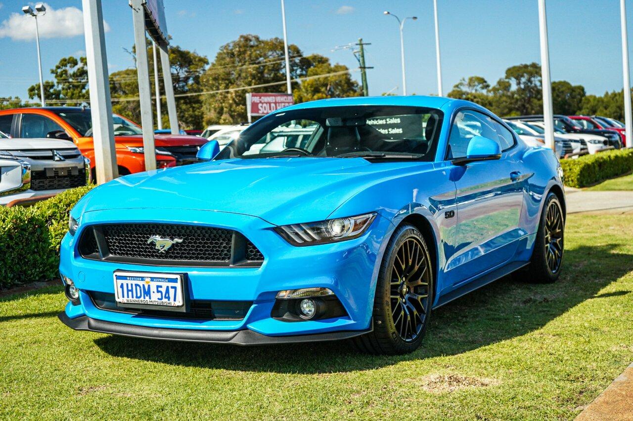 Ford Mustang image 3