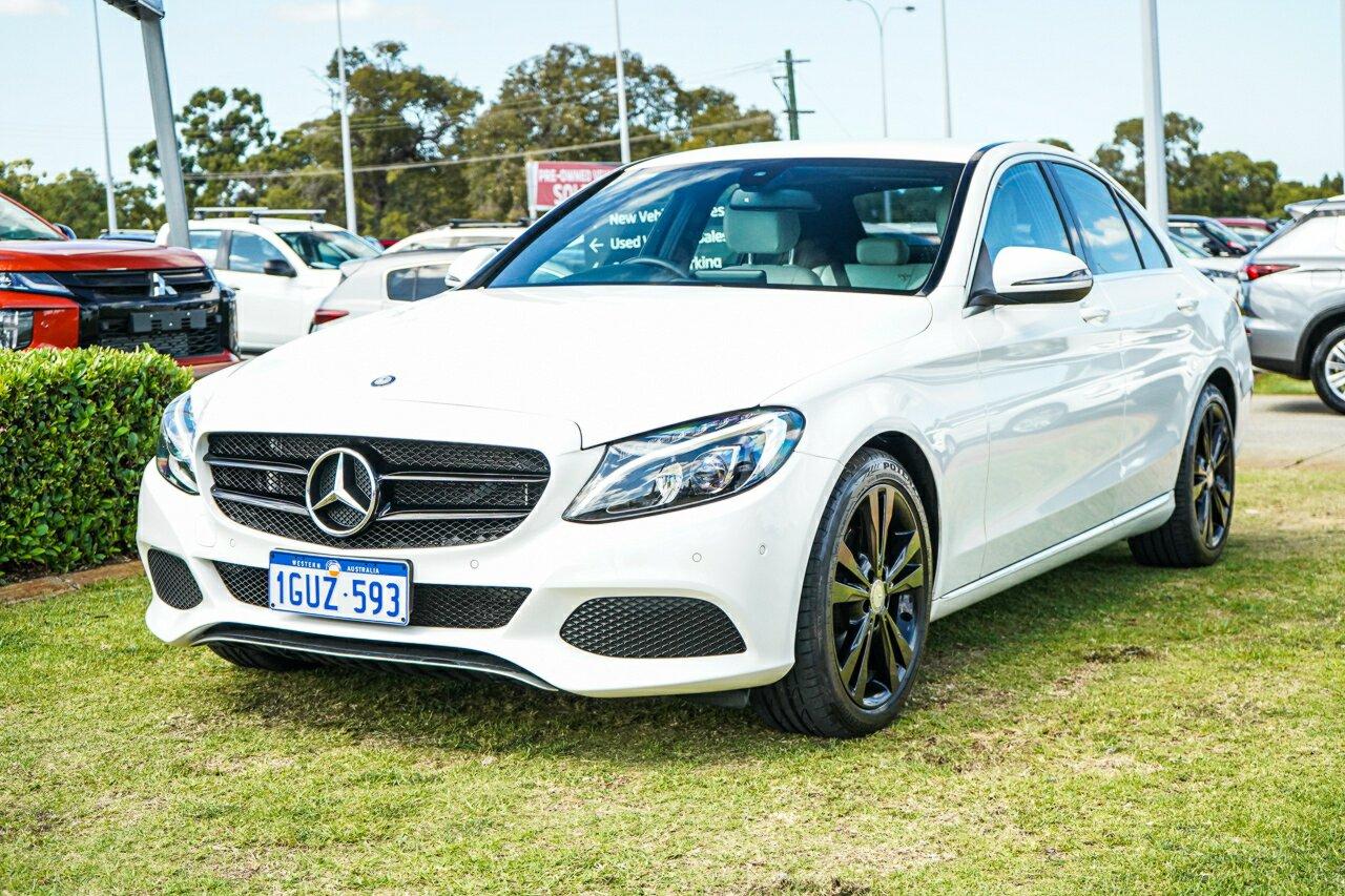Mercedes Benz C-class image 3