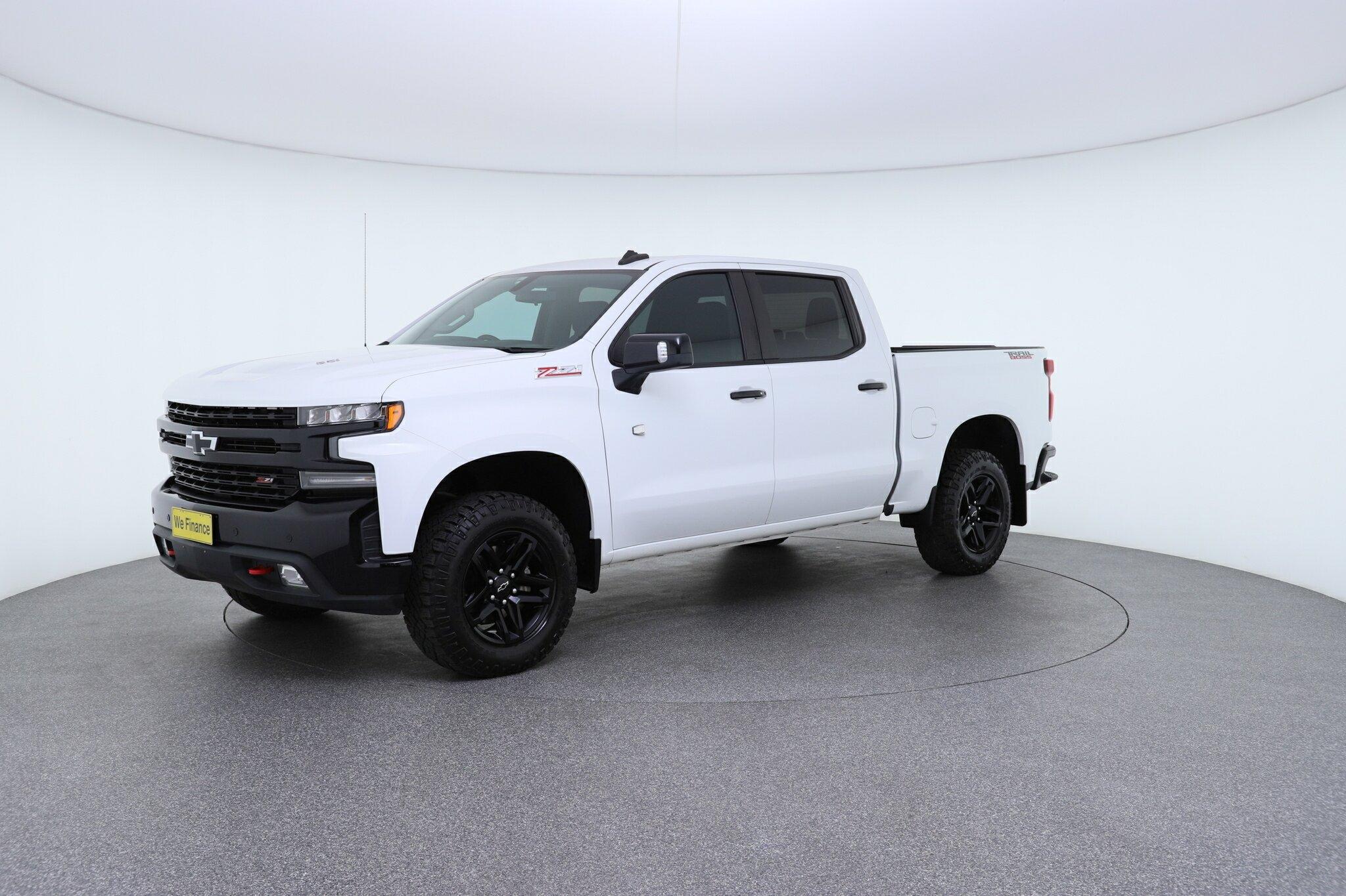 Chevrolet Silverado image 4