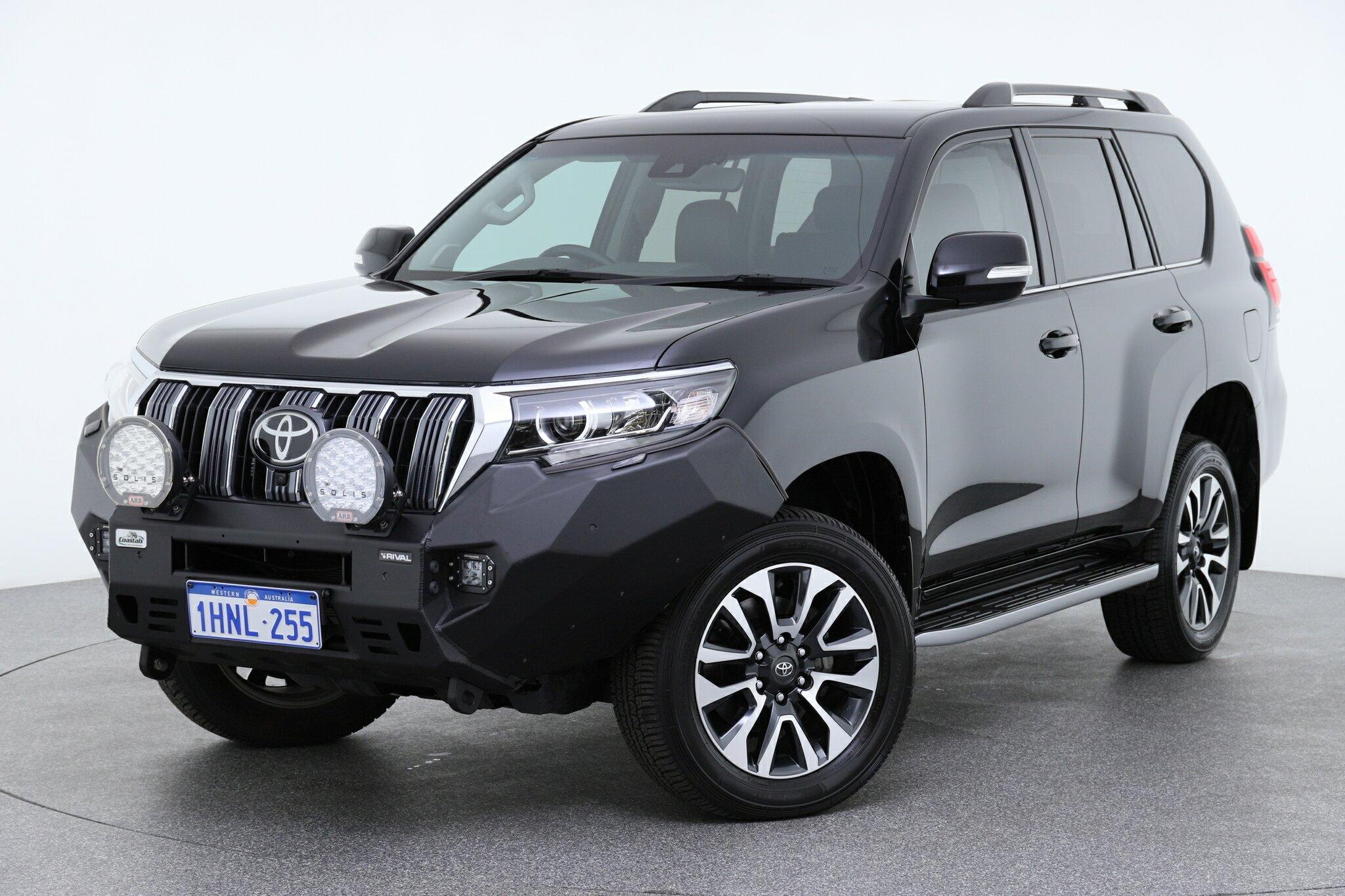Toyota Landcruiser Prado image 2