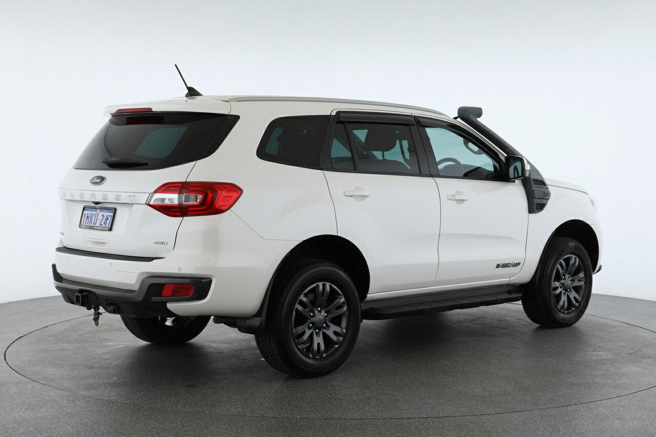 Ford Everest image 3