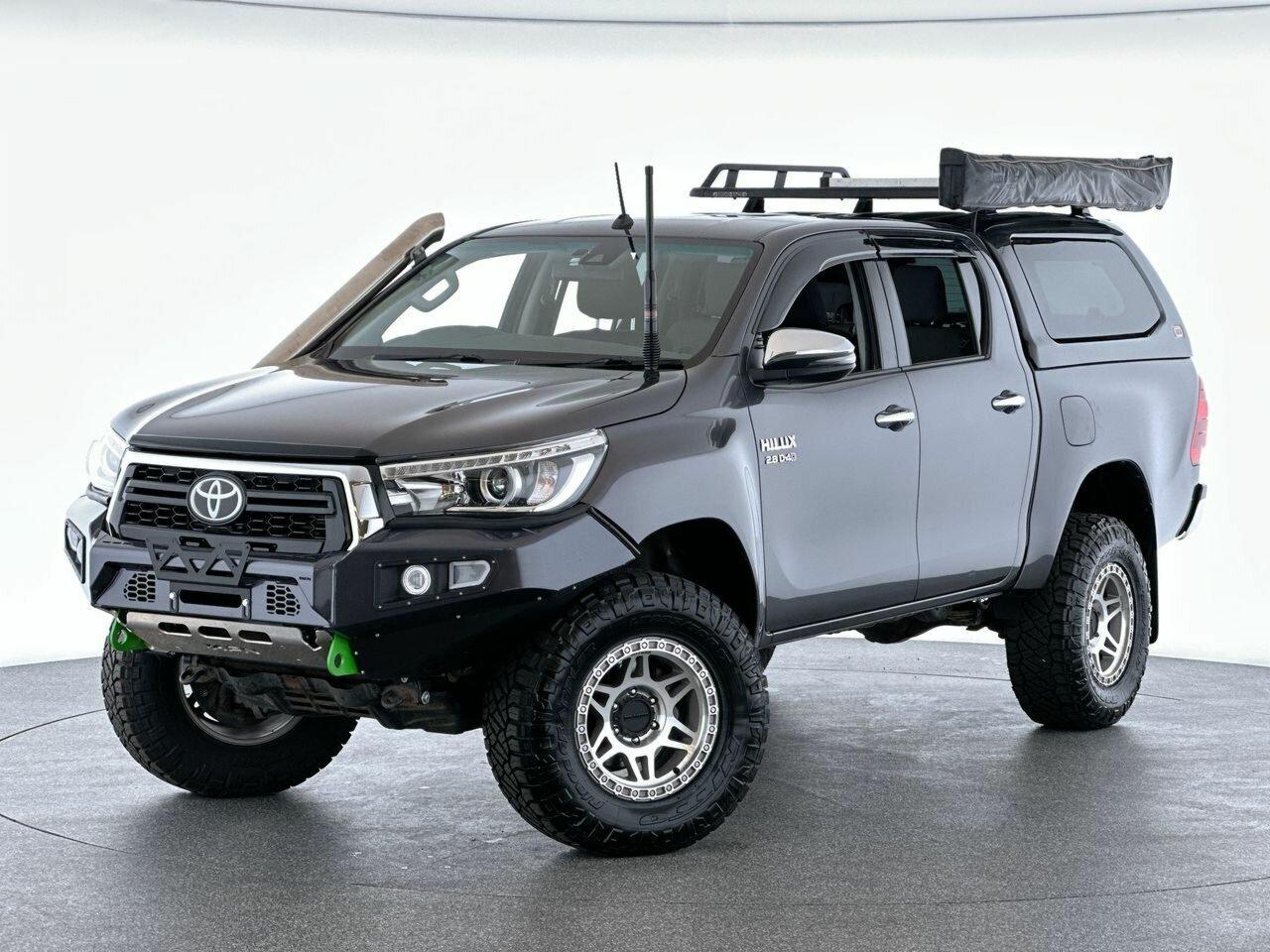 Toyota Hilux image 1