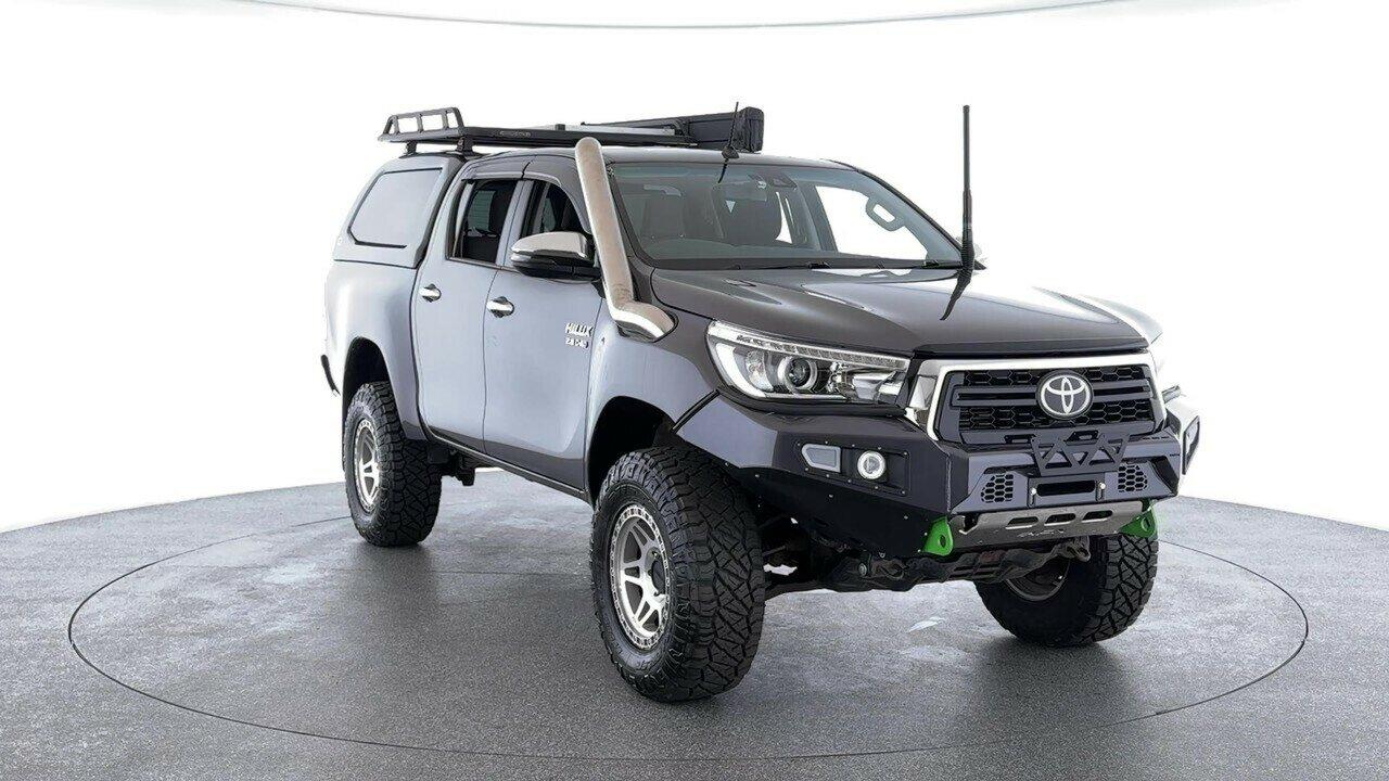 Toyota Hilux image 3
