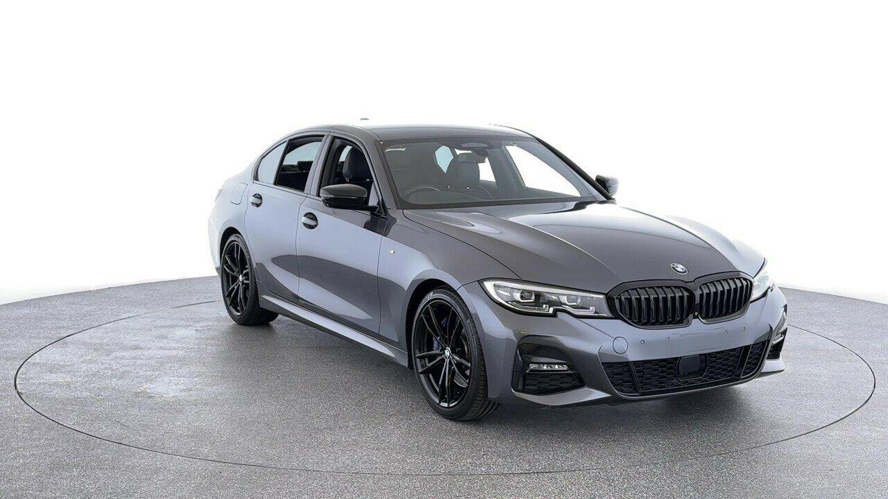 BMW 3 Series image 2
