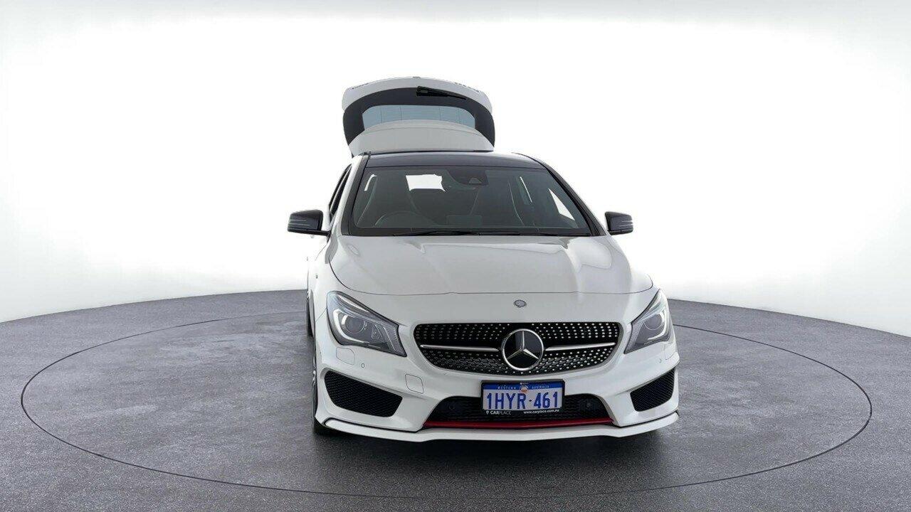 Mercedes Benz Cla-class image 2