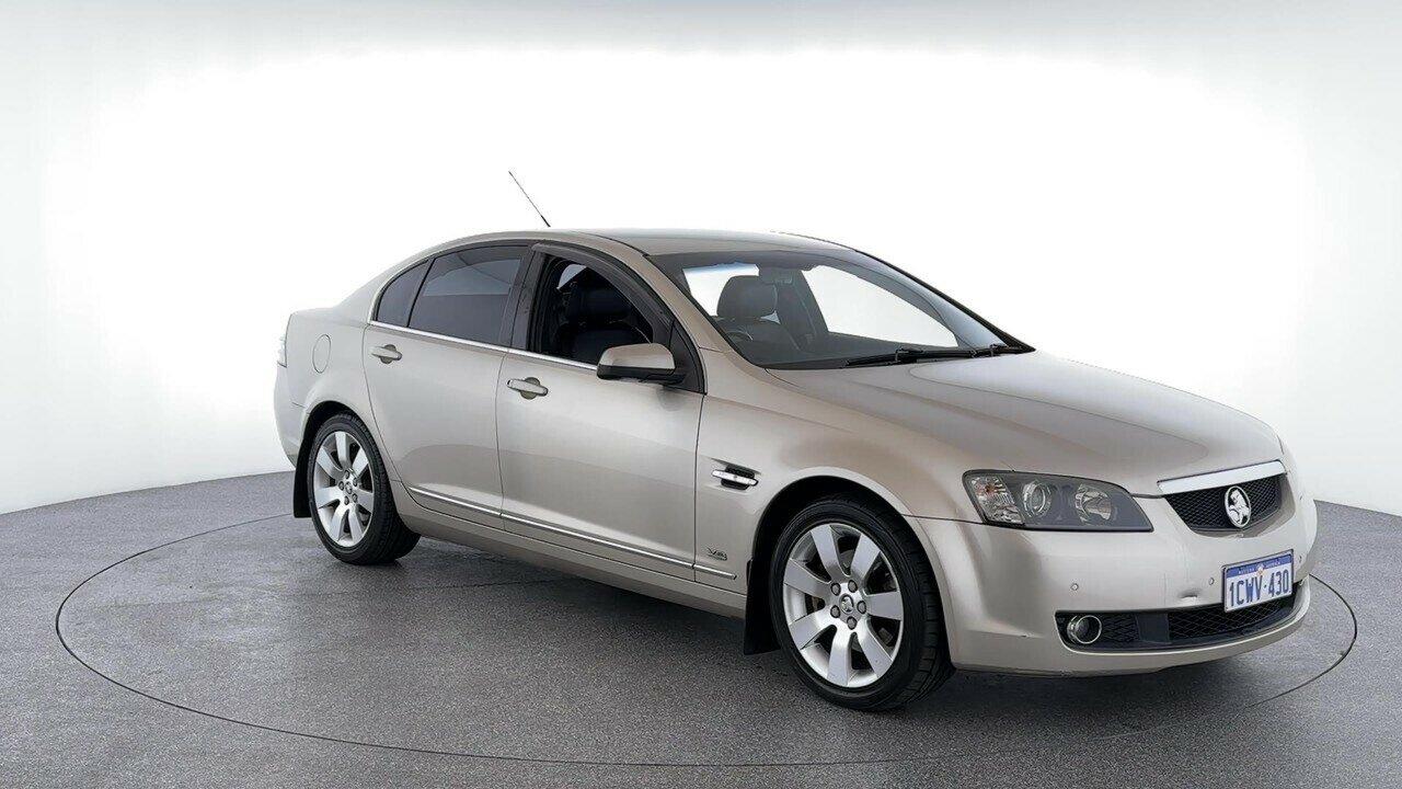 Holden Calais image 4