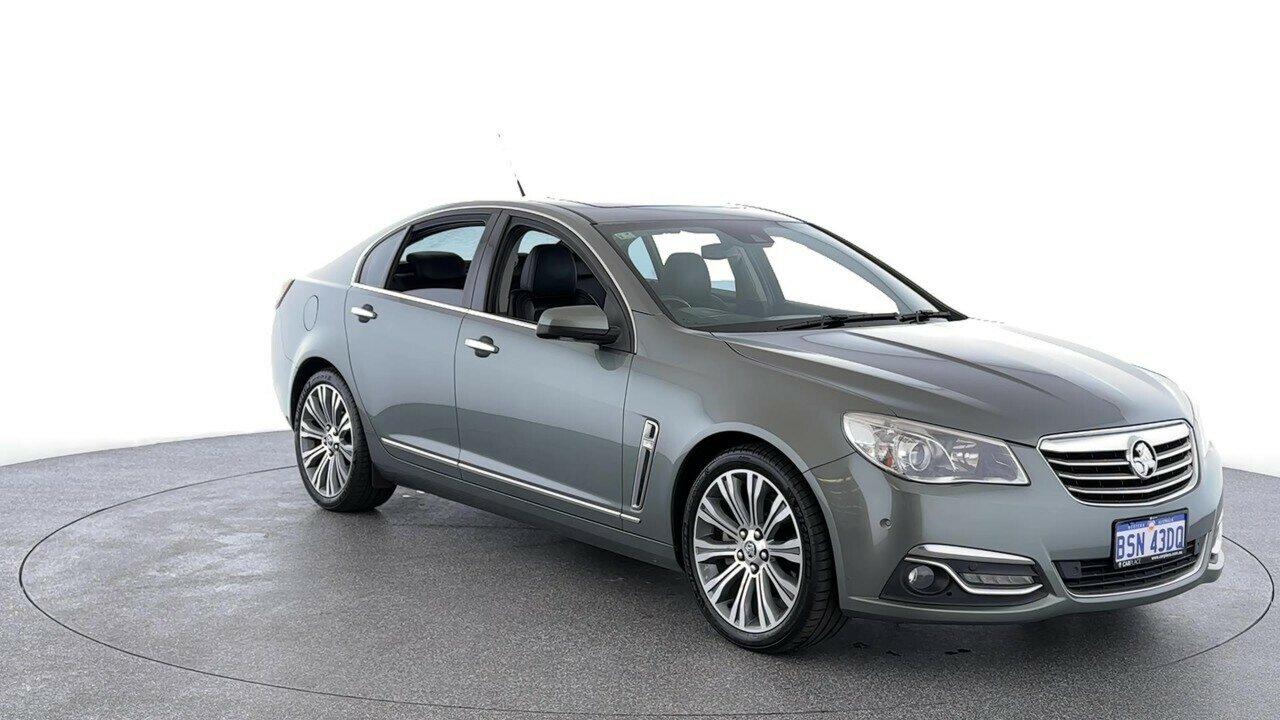 Holden Calais image 4