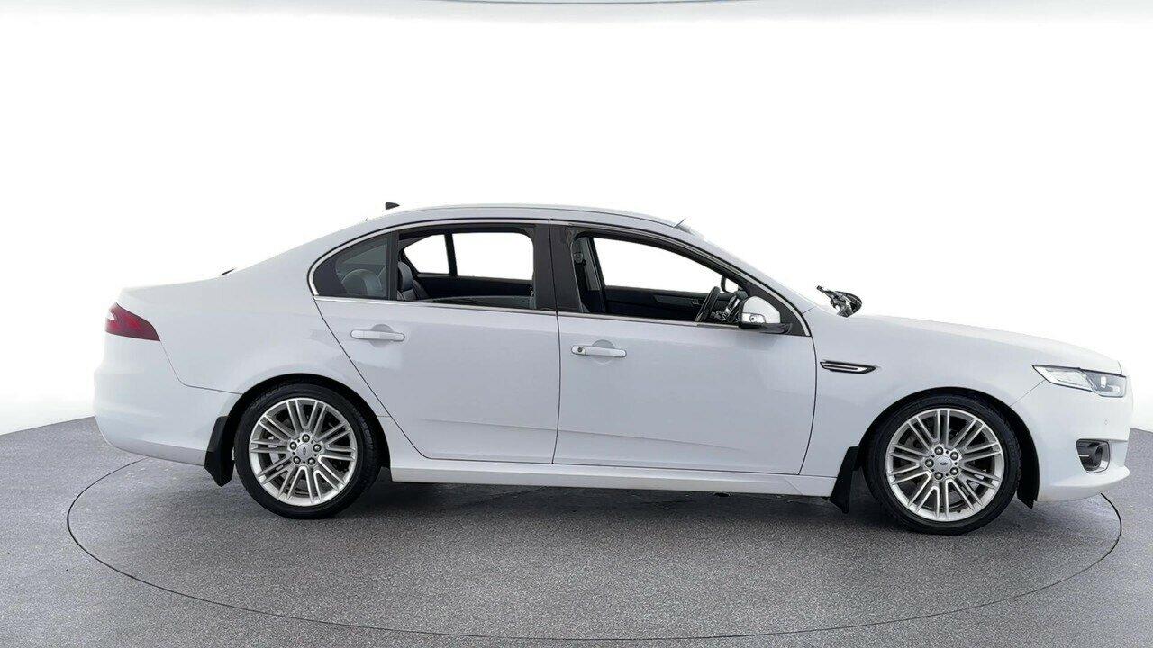Ford Falcon image 3