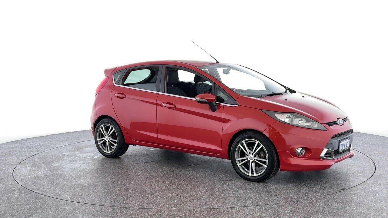 Ford Fiesta image 2