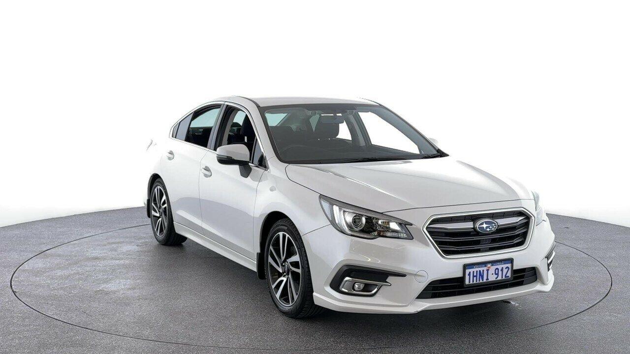 Subaru Liberty image 4