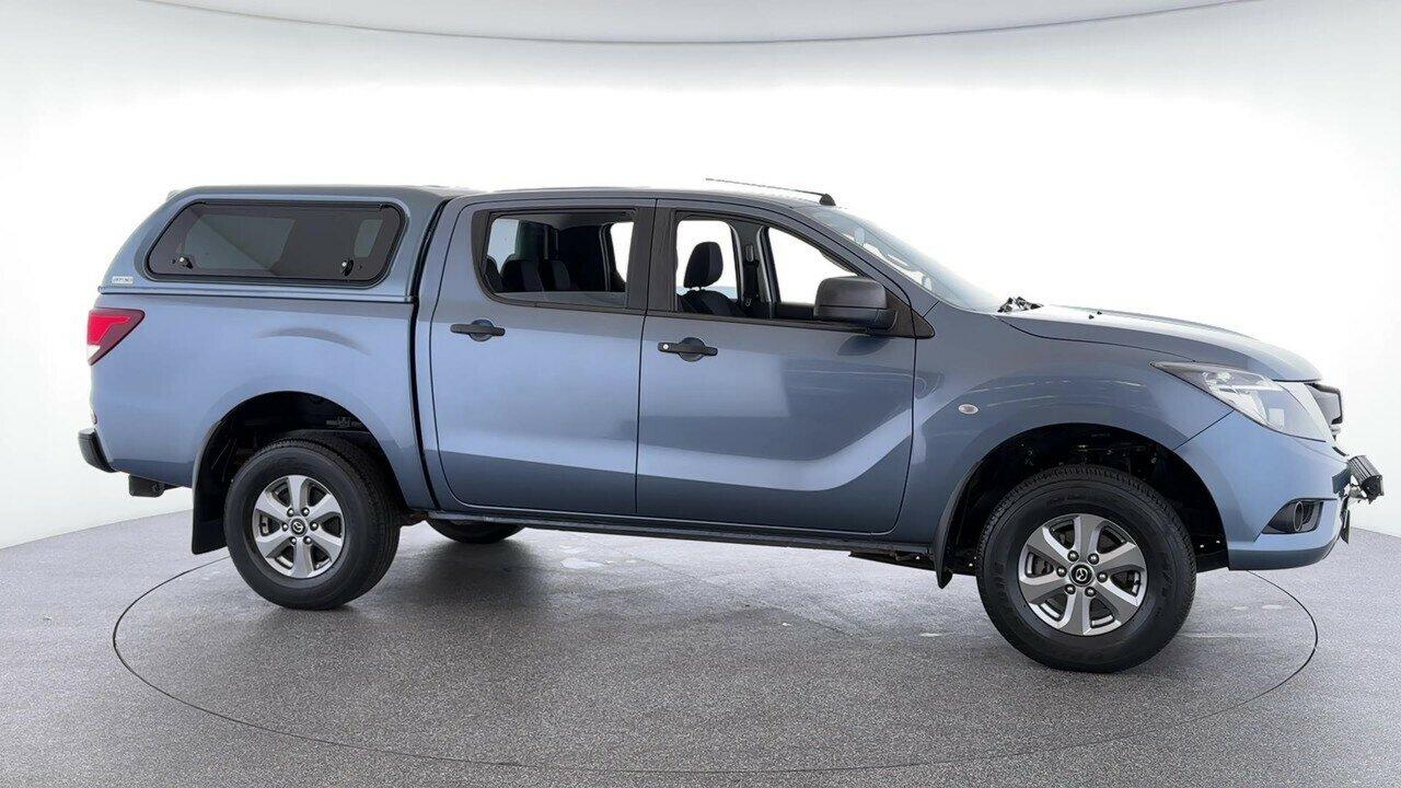 Mazda Bt-50 image 2
