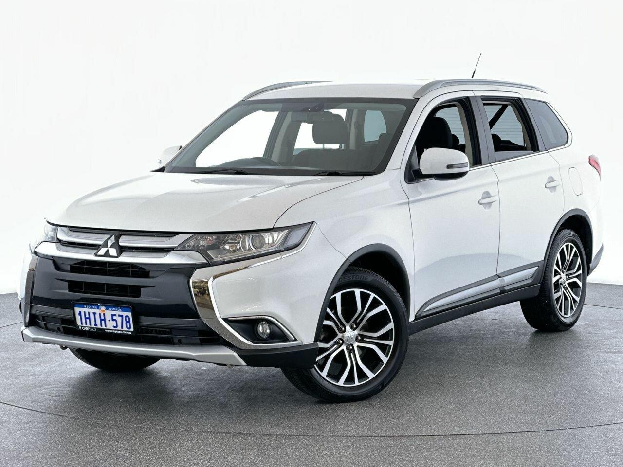 Mitsubishi Outlander image 1