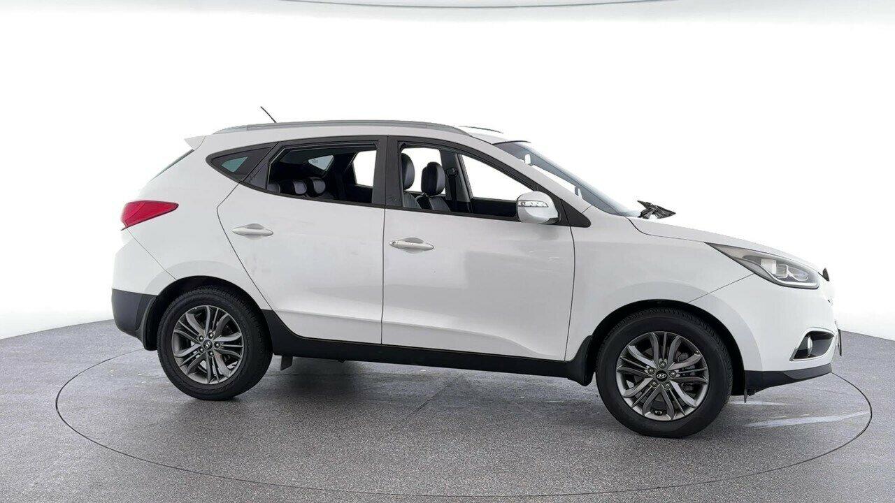 Hyundai Ix35 image 2