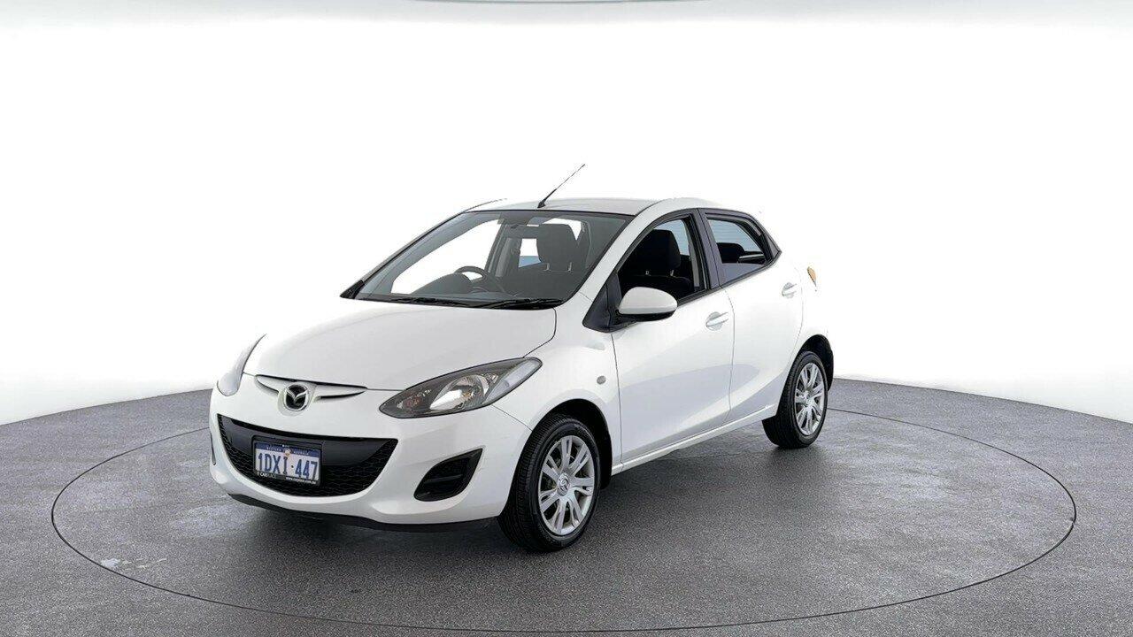 Mazda 2 image 3