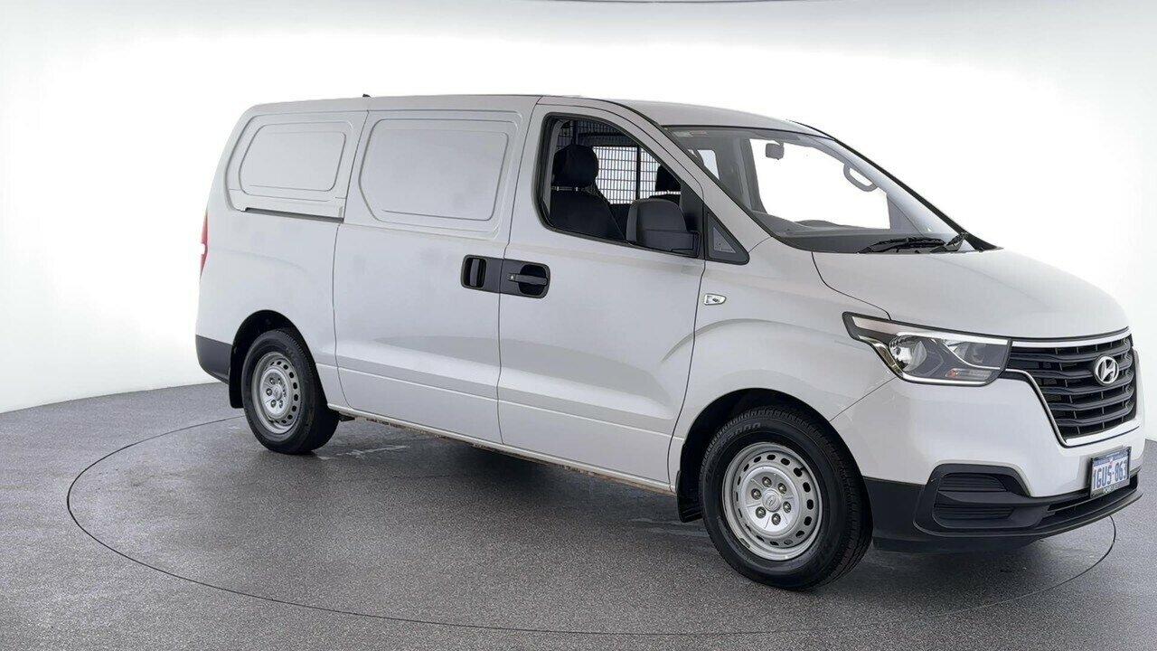 Hyundai Iload image 3