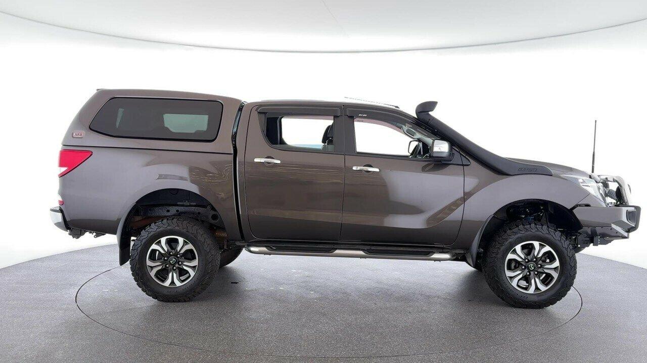 Mazda Bt-50 image 3