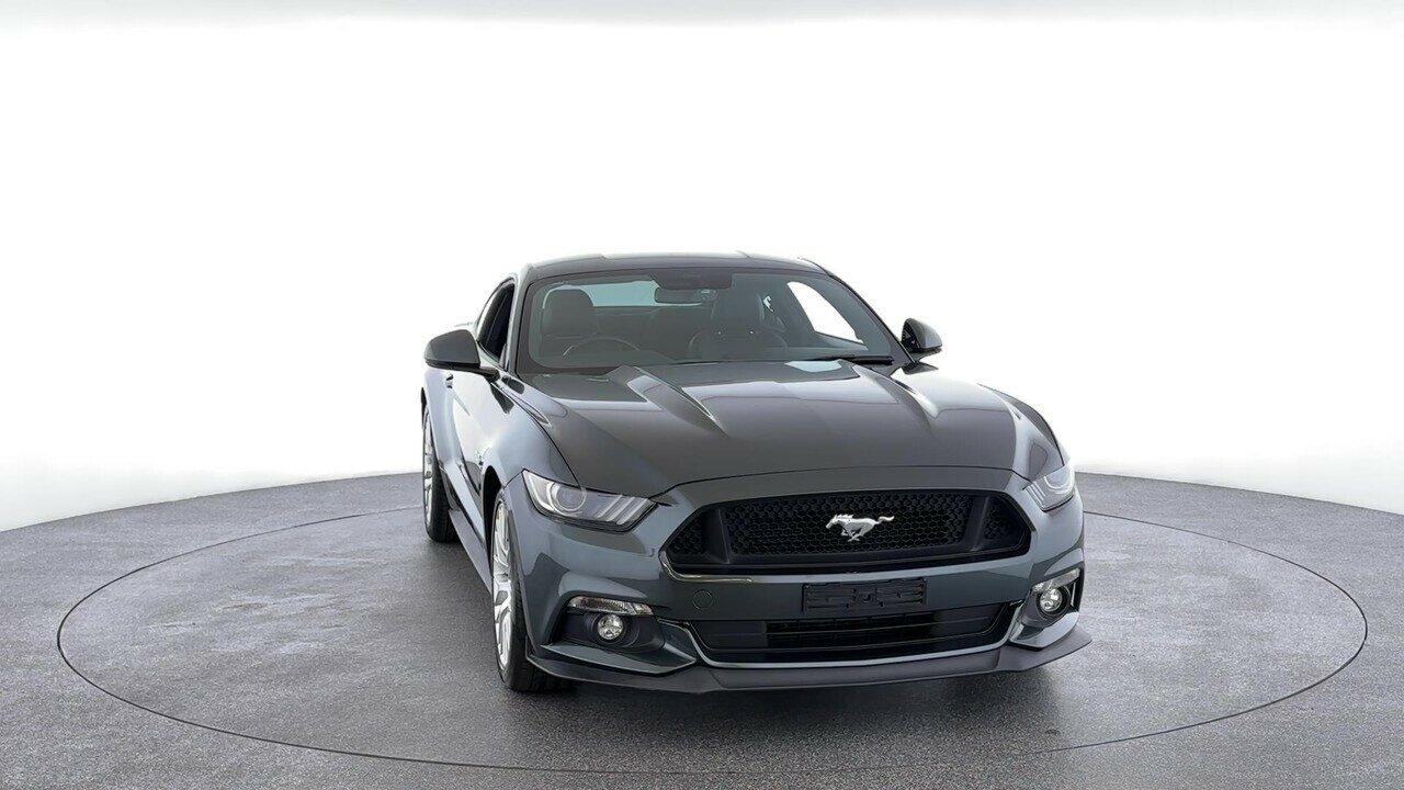 Ford Mustang image 3