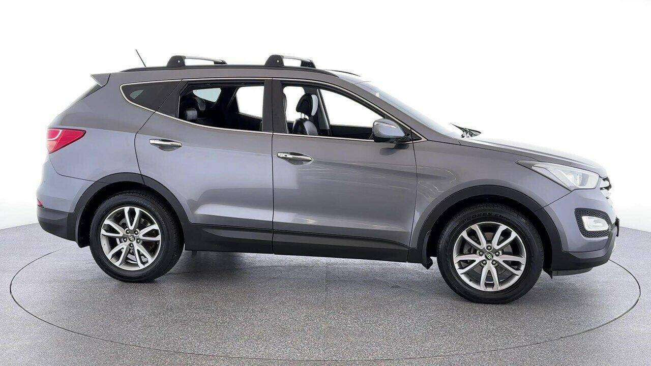 Hyundai Santa Fe image 3