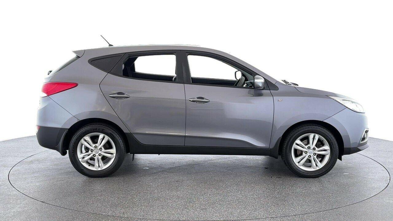 Hyundai Ix35 image 2