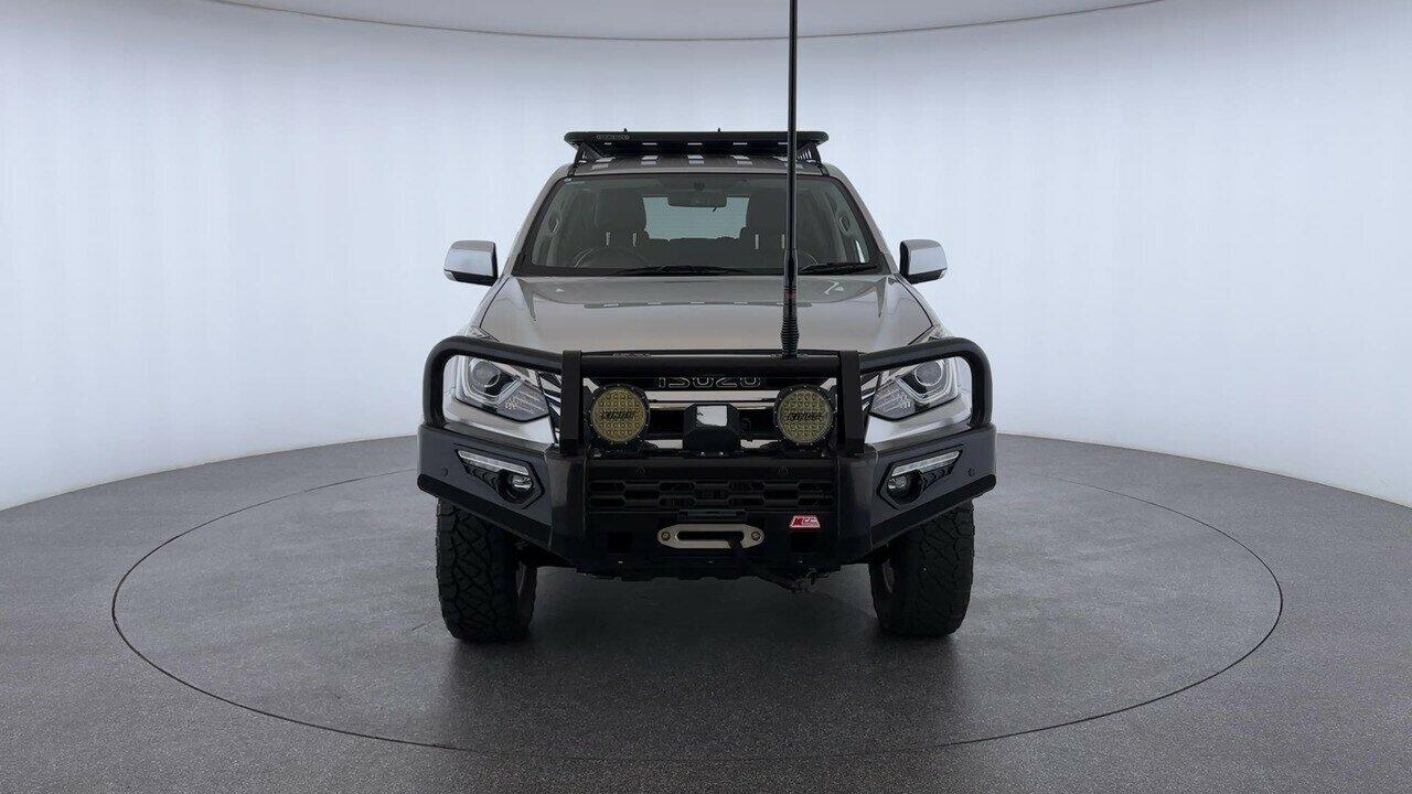 Isuzu Mu-x image 4