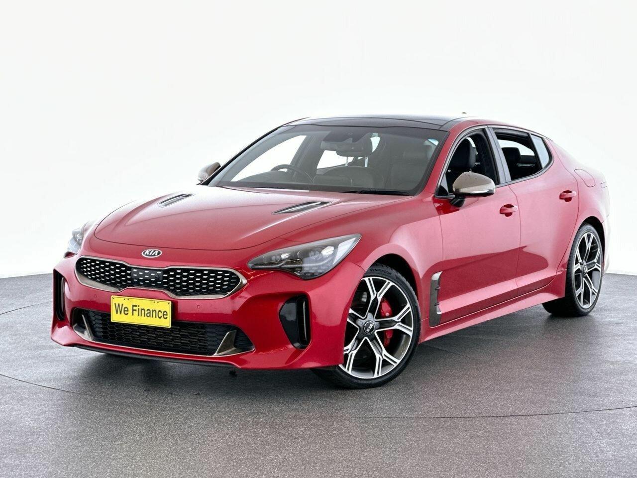 Kia Stinger image 1