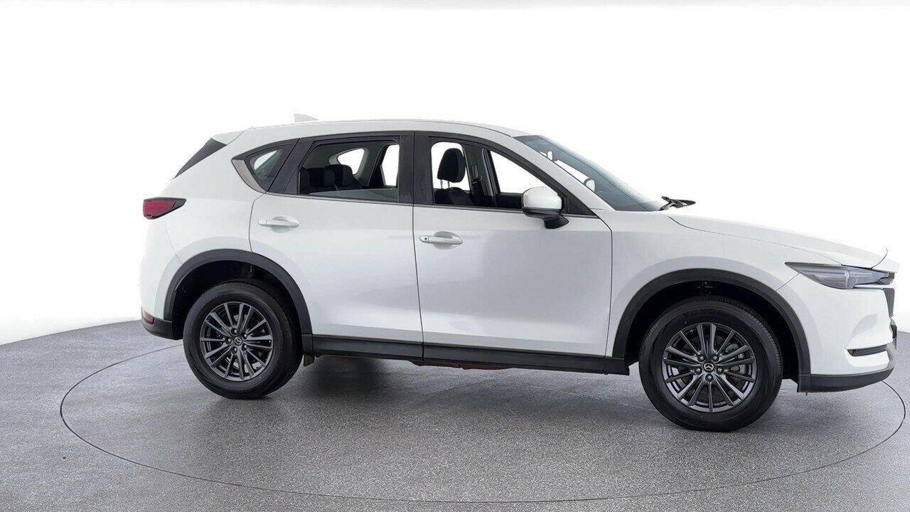 Mazda Cx-5 image 2