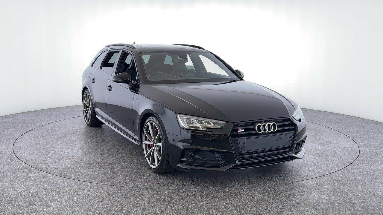 Audi S4 image 4