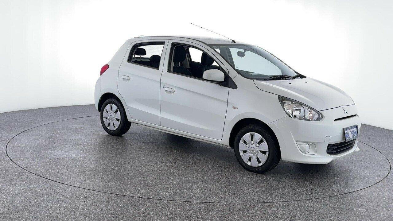 Mitsubishi Mirage image 2