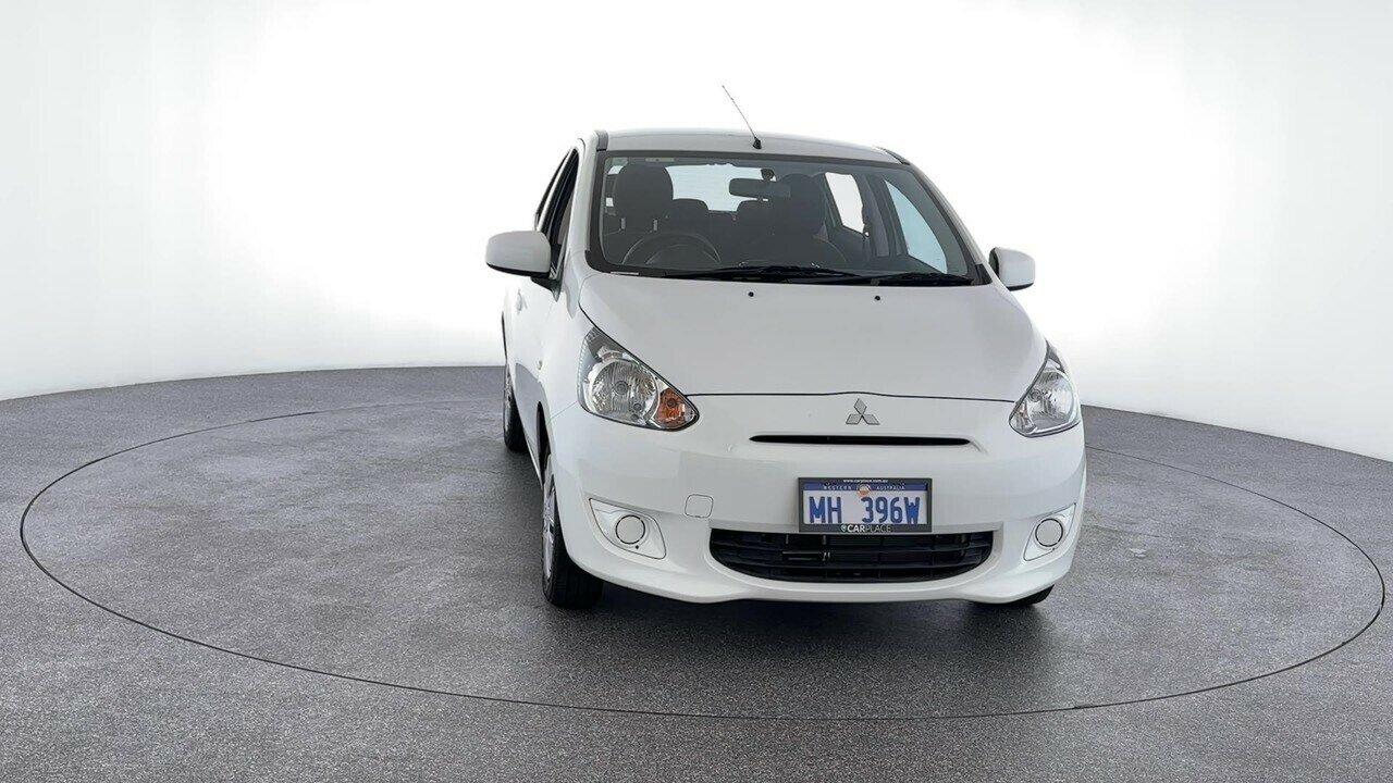 Mitsubishi Mirage image 4