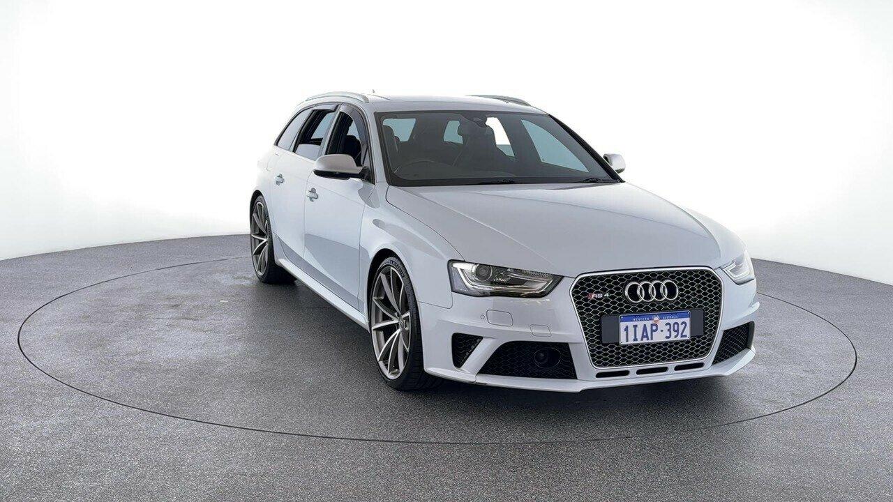 Audi Rs4 image 2