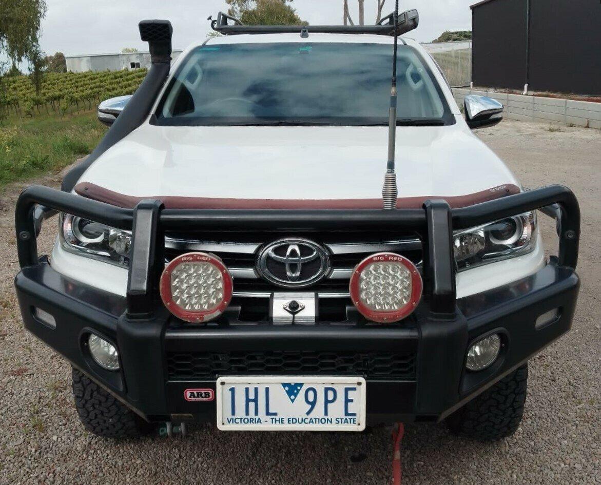 Toyota Hilux image 1